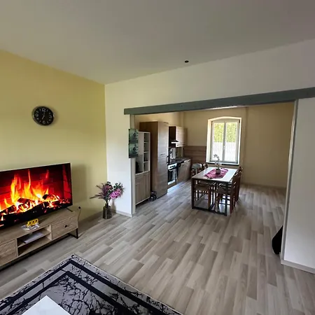 公寓 Spacieux Avec Grand Jardin Et Terrasse 1 A 8 Pers *