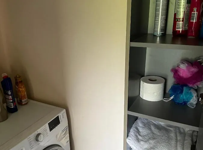 Spacieux Avec Grand Jardin Et Terrasse 1 A 8 Pers *